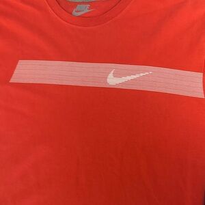 Nike Men's Graphic Red Tee
